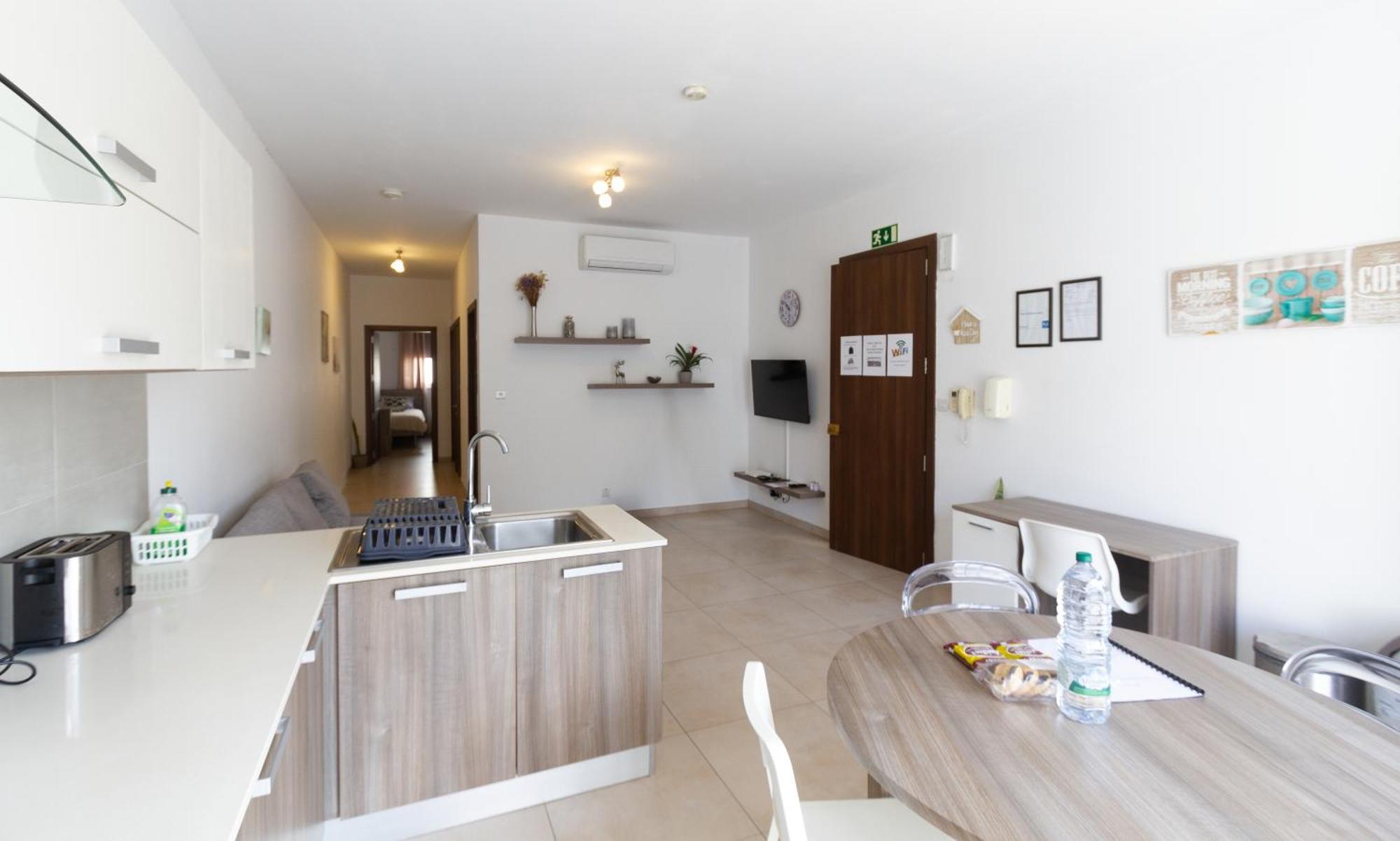 Modern & Central 2 Bedroom & 2 Bathrooms Apartment 음시다 외부 사진
