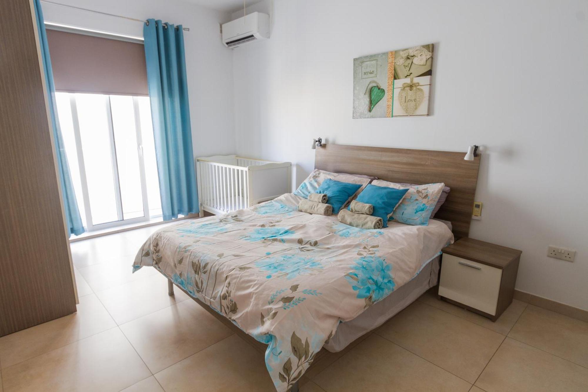 Modern & Central 2 Bedroom & 2 Bathrooms Apartment 음시다 외부 사진