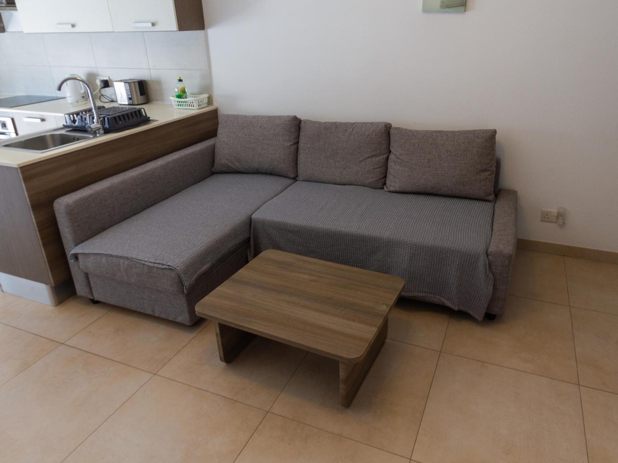 Modern & Central 2 Bedroom & 2 Bathrooms Apartment 음시다 외부 사진
